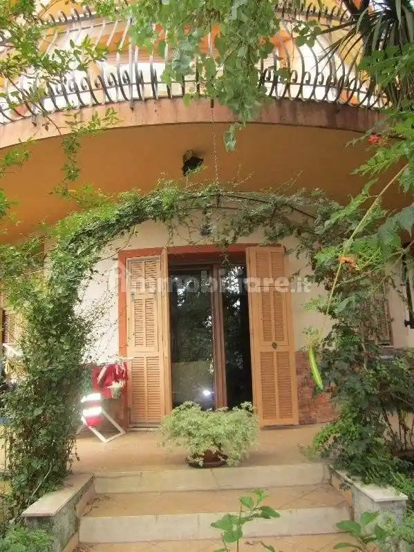 Villa in vendita a Dolceacqua