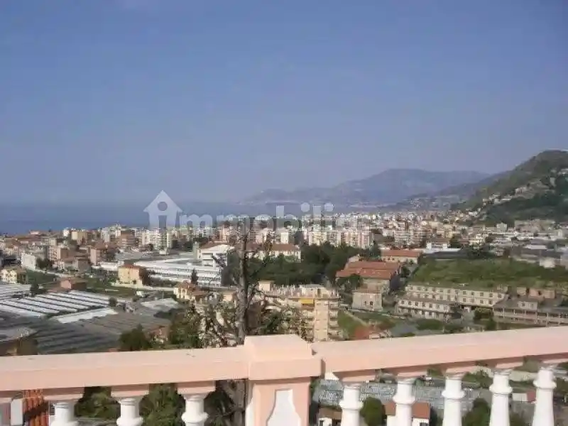 Villa in vendita a Vallecrosia
