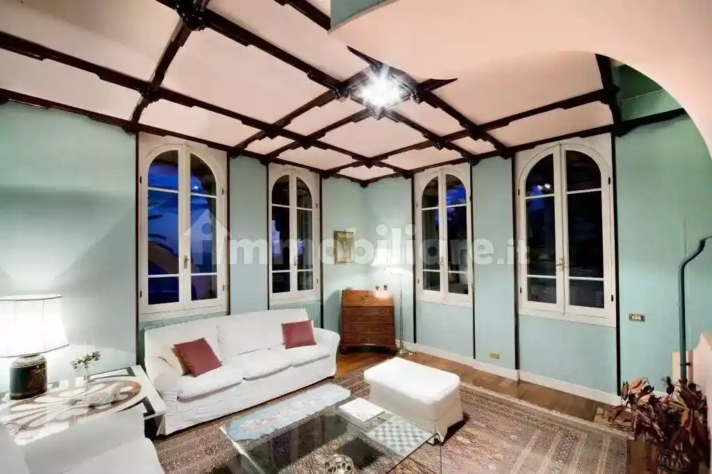 Villa in vendita a Ospedaletti