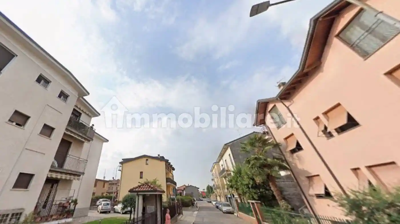 Appartamento in affitto a Garbagnate Milanese