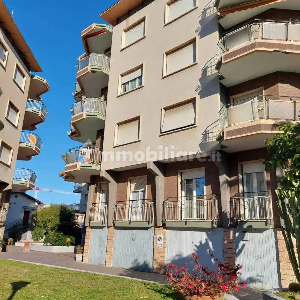 Appartamento in vendita a Bordighera