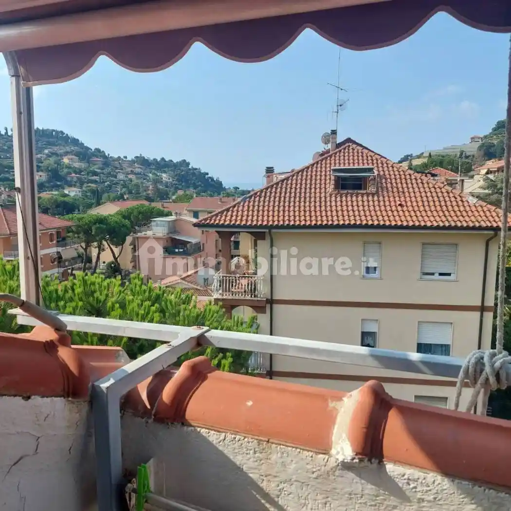Appartamento in vendita a Bordighera