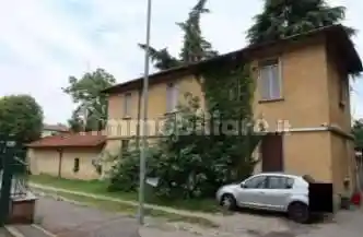 Casa indipendente in vendita a Biassono