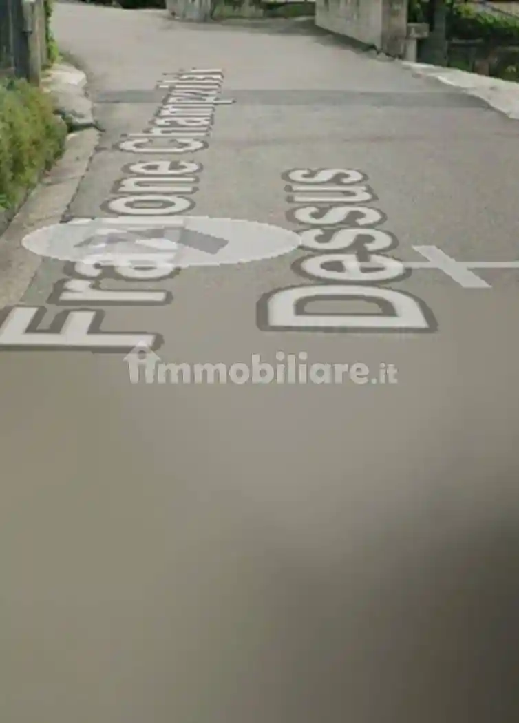 Appartamento in vendita a Roisan