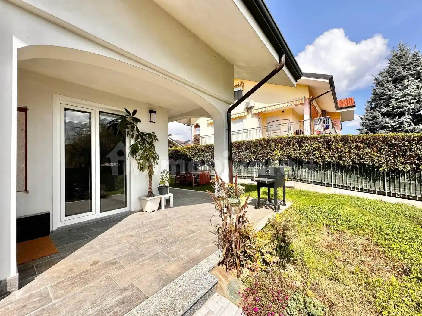 Villa in vendita a San Francesco al Campo