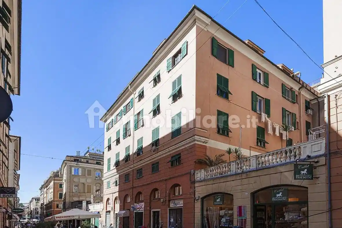 Appartamento in vendita a Genova