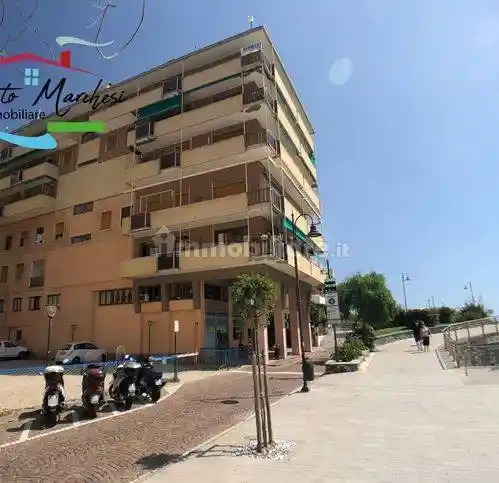 Appartamento in affitto a Recco