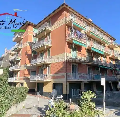 Appartamento in vendita a Recco