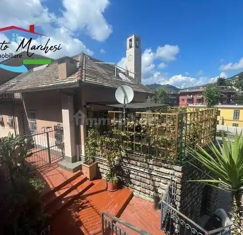 Appartamento in affitto a Recco