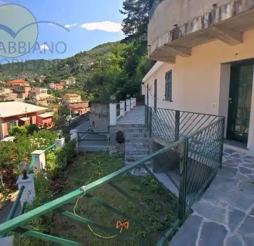 Appartamento in vendita a Recco