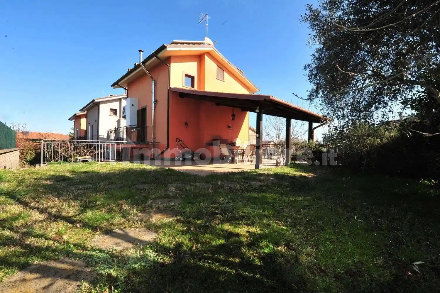 Villa in vendita a Vitorchiano
