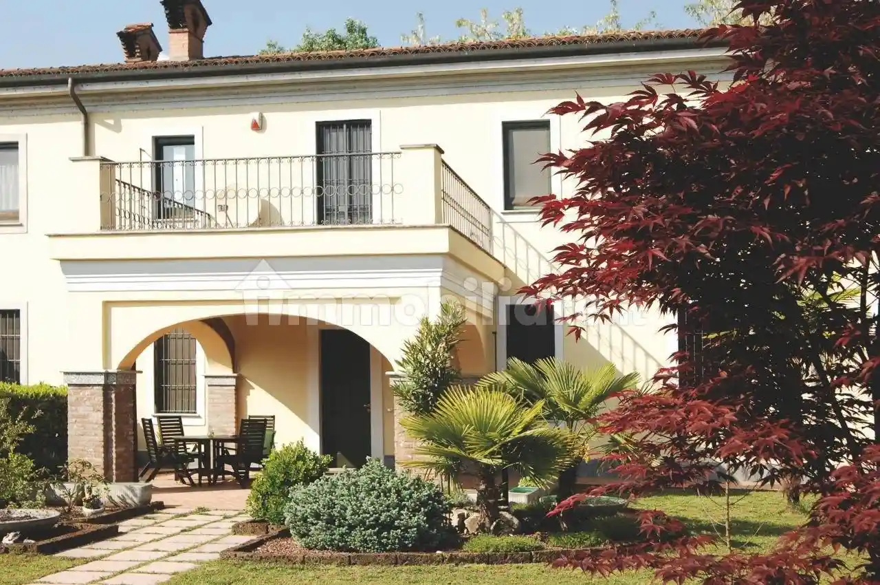 Villa in vendita a Borgarello