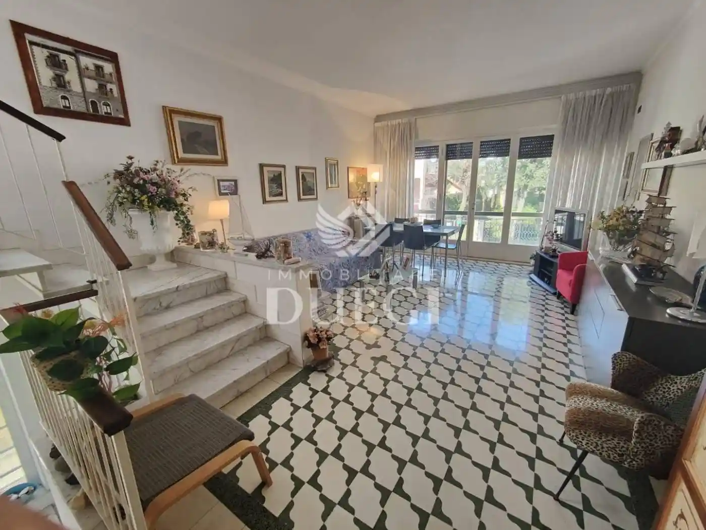 Casa indipendente in vendita a Viareggio