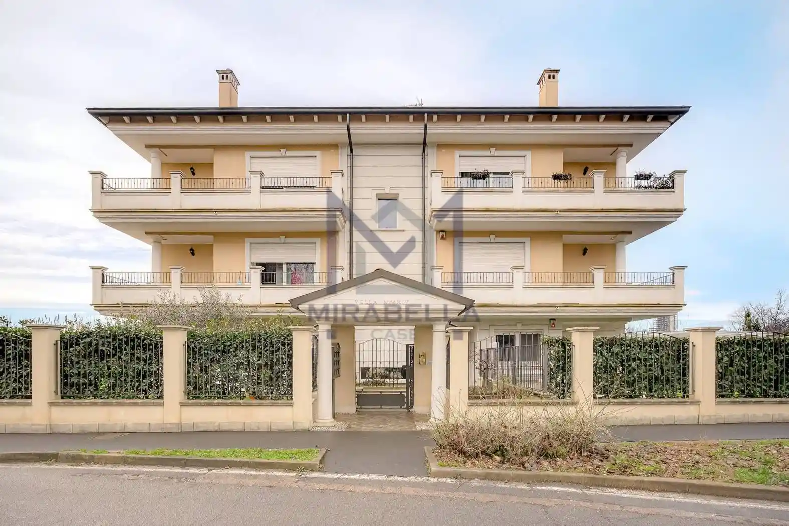 Appartamento in vendita a Desio