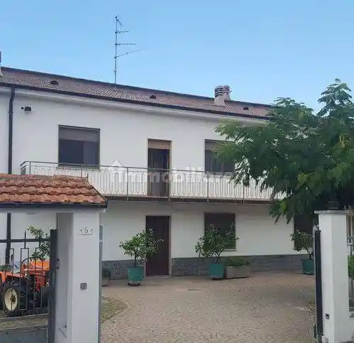 Villa in vendita a Coniolo