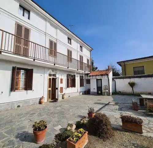 Villa in vendita a Morano sul Po