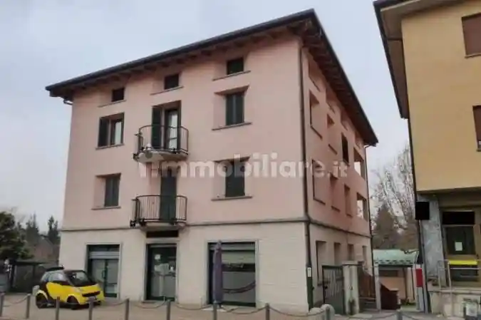 Appartamento in vendita a Merone