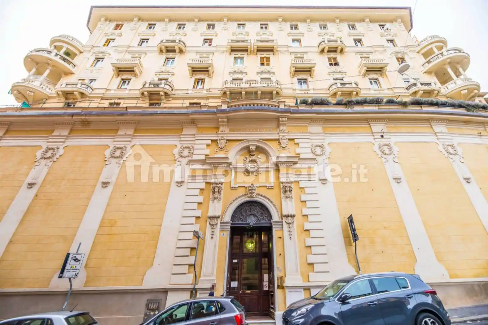 Appartamento in vendita a Genova