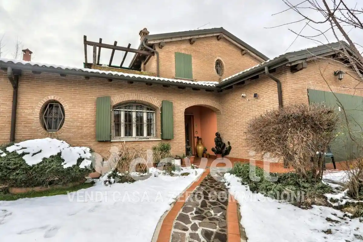 Villa in vendita a Budrio