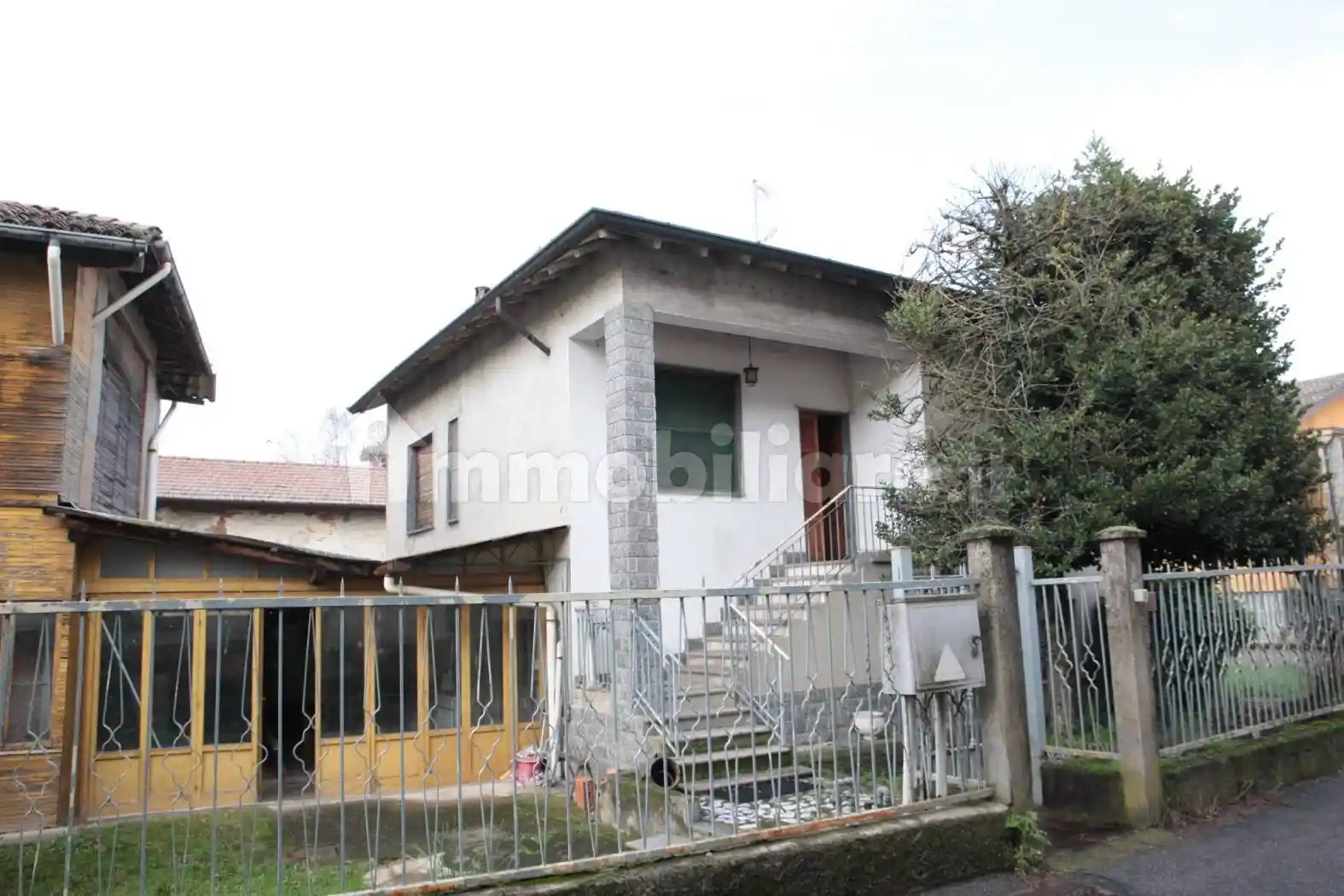Villa in vendita a Calvignasco
