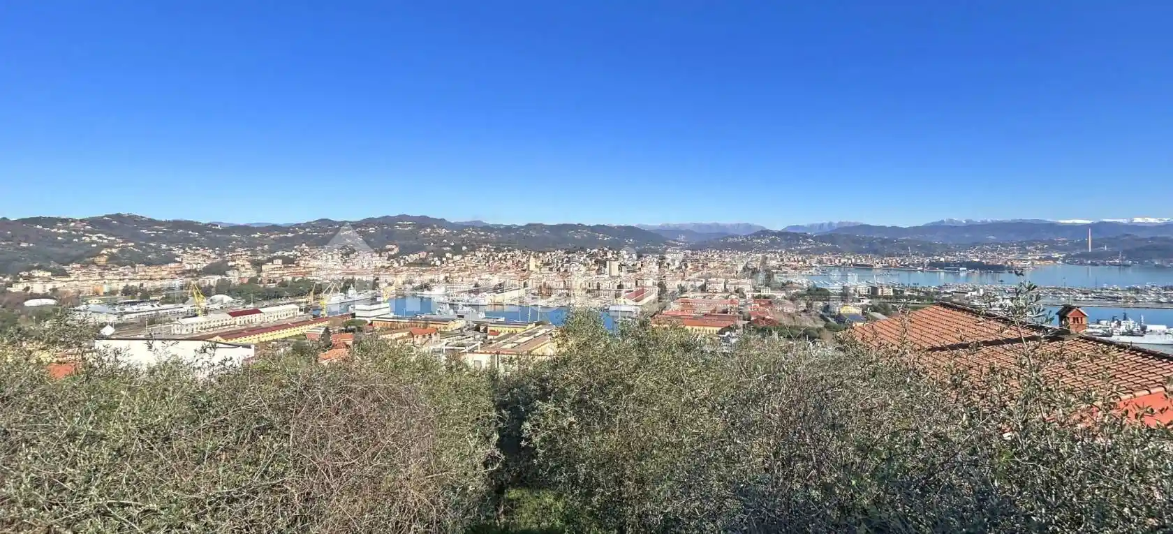 Villa in vendita a La Spezia