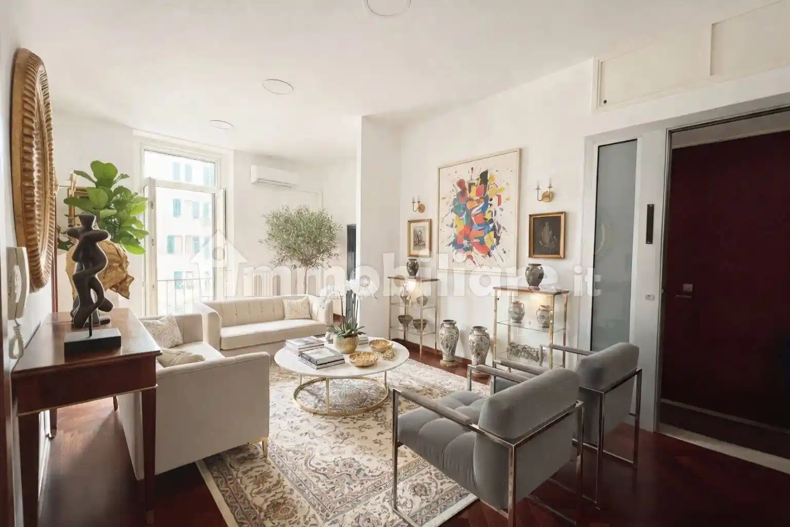 Appartamento in vendita a Napoli