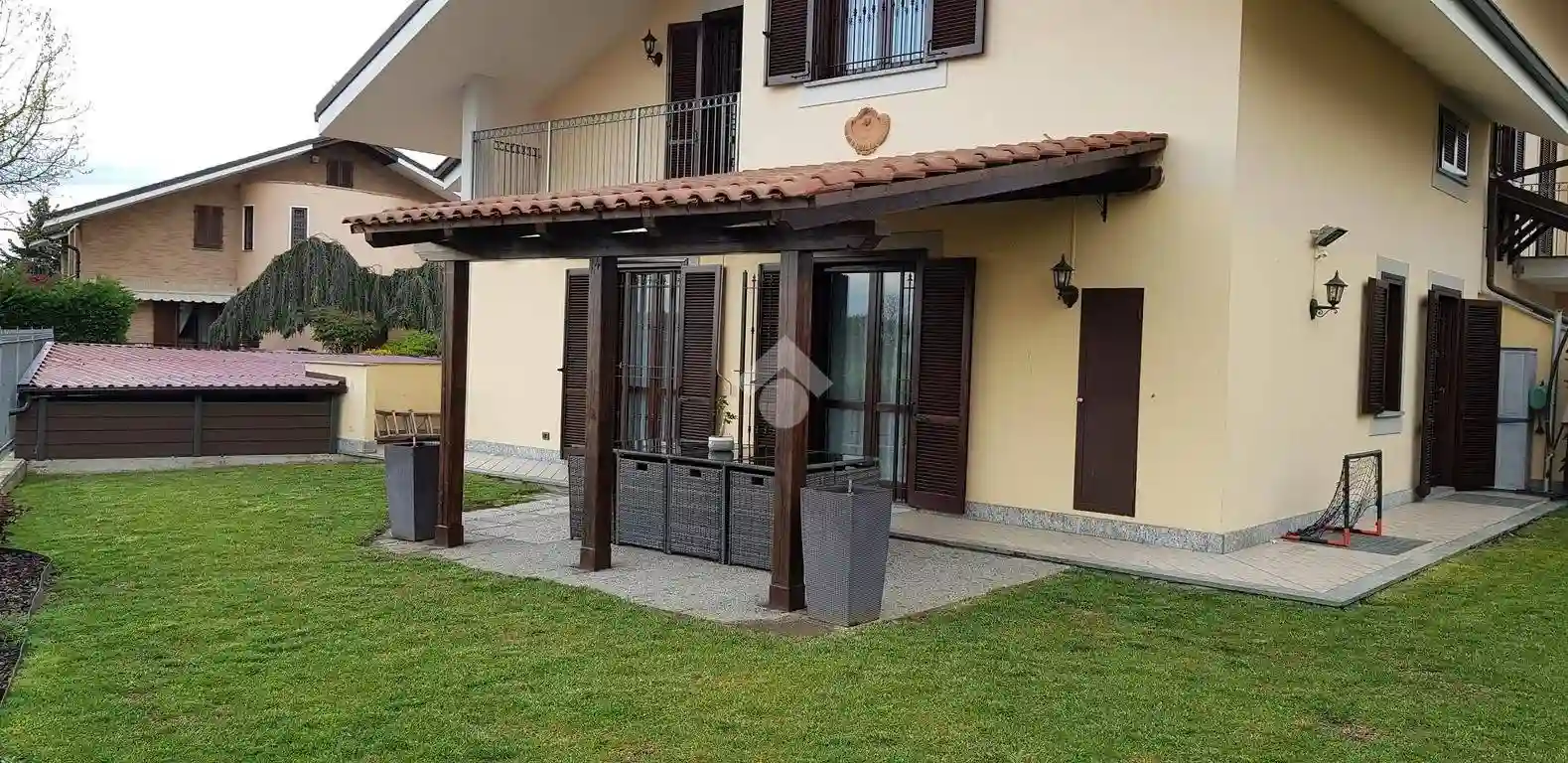 Villetta a schiera - foto 2