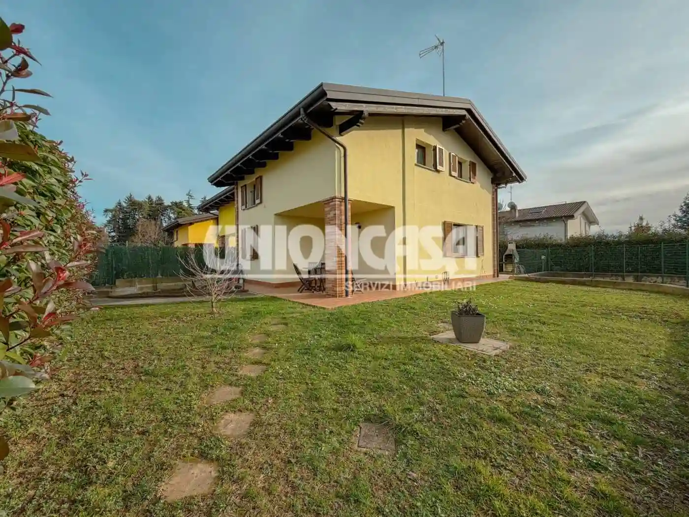 Villa - foto 2