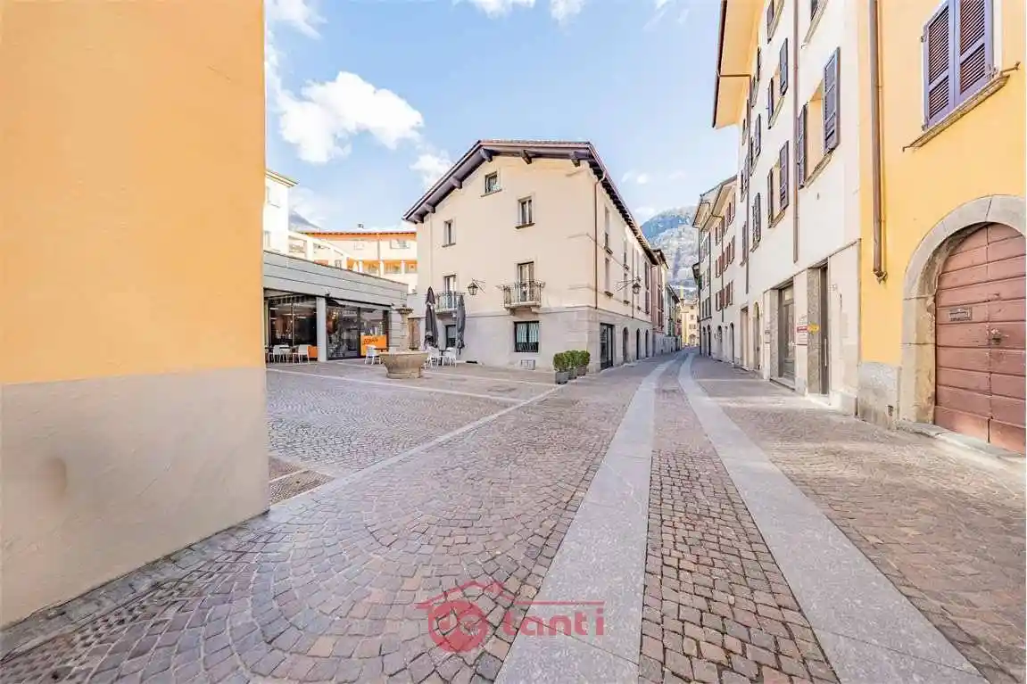 Appartamento in vendita a Chiavenna