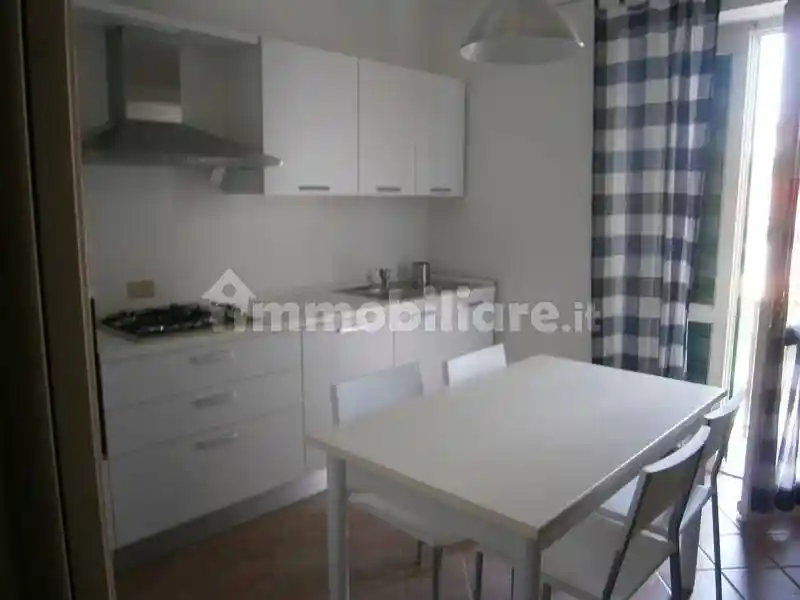 Appartamento in affitto a Carrara