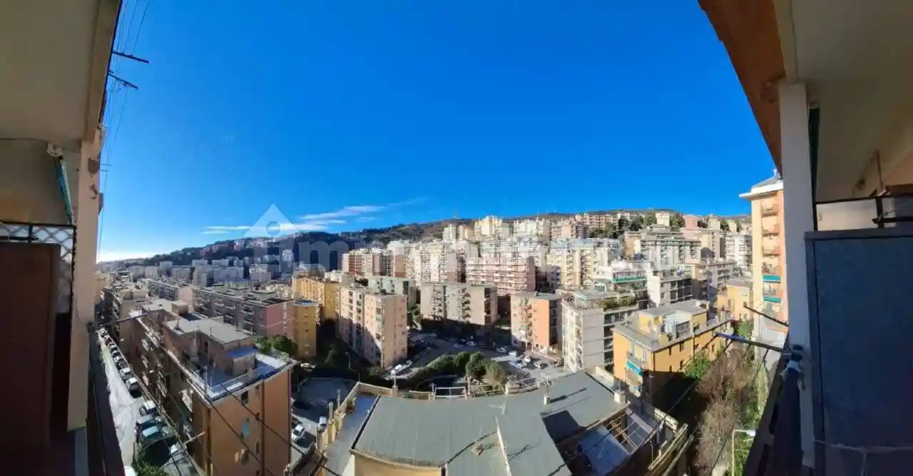 Appartamento in vendita a Genova