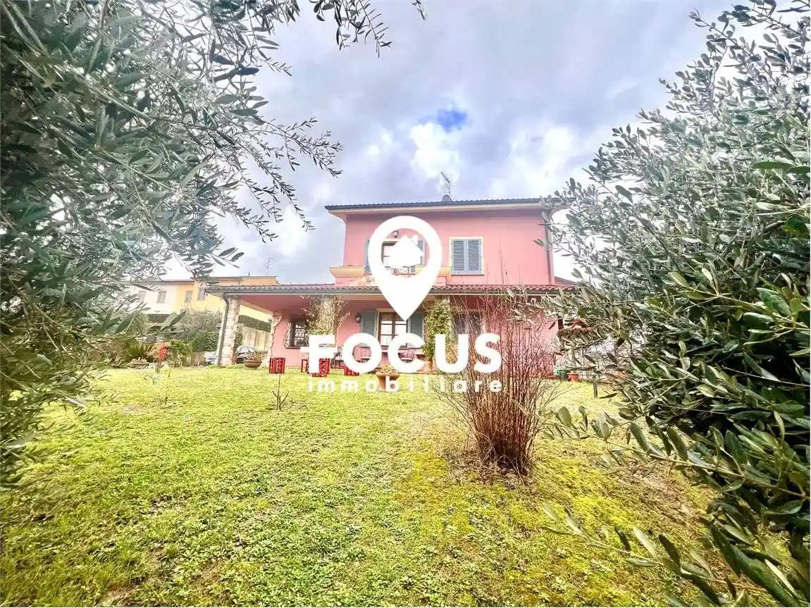 Villa in vendita a Cerreto Guidi