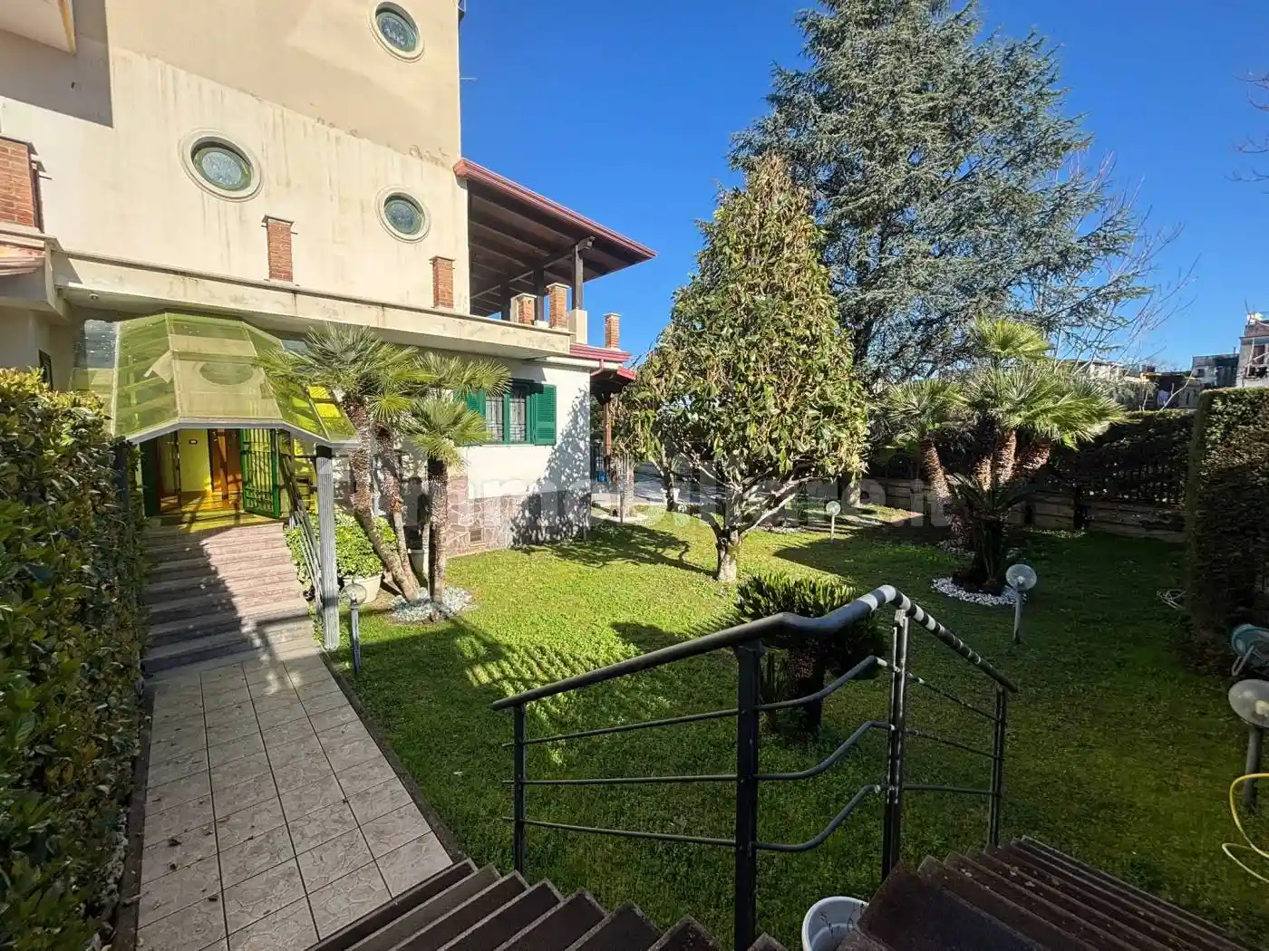 Appartamento in vendita a Pollena Trocchia