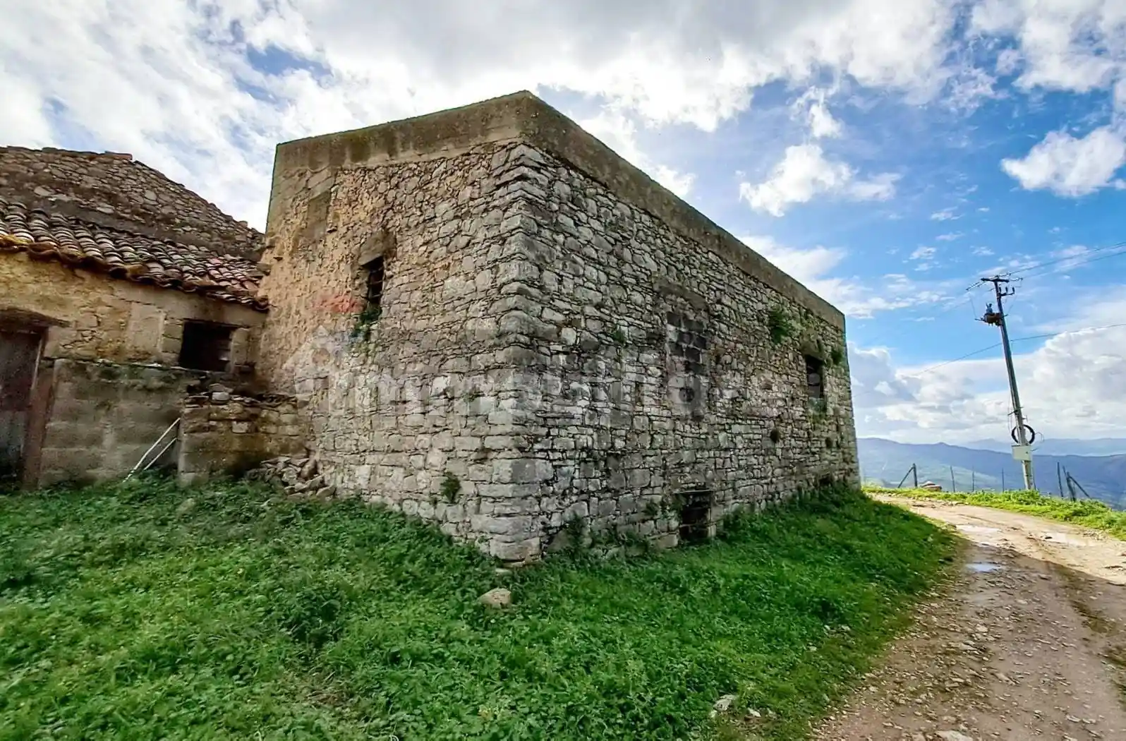 Rustico - Casale in vendita a Collesano