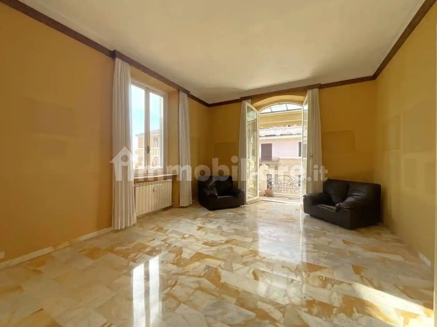 Appartamento in vendita a Savona