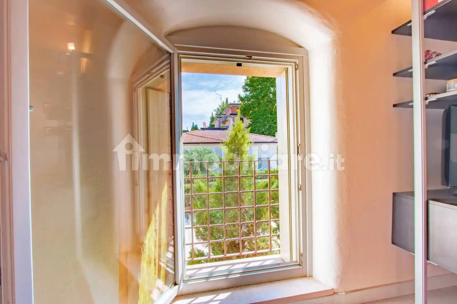 Appartamento in vendita a Bardolino