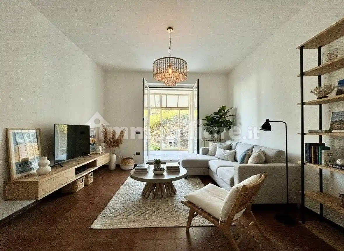 Appartamento in vendita a Varazze