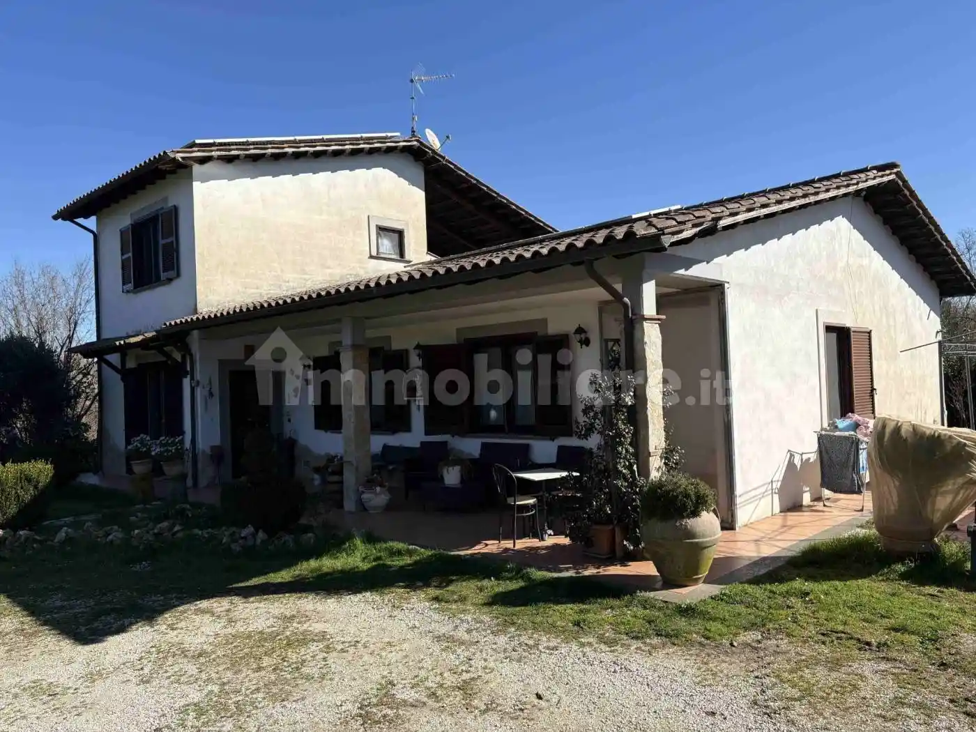 Villa in vendita a Vallerano