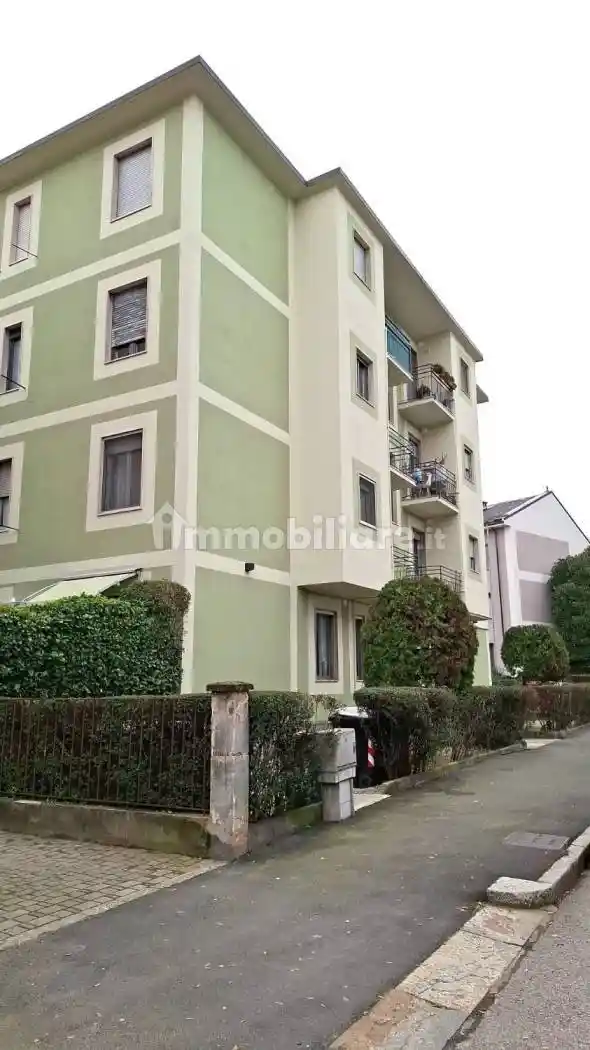 Appartamento in affitto a Novara