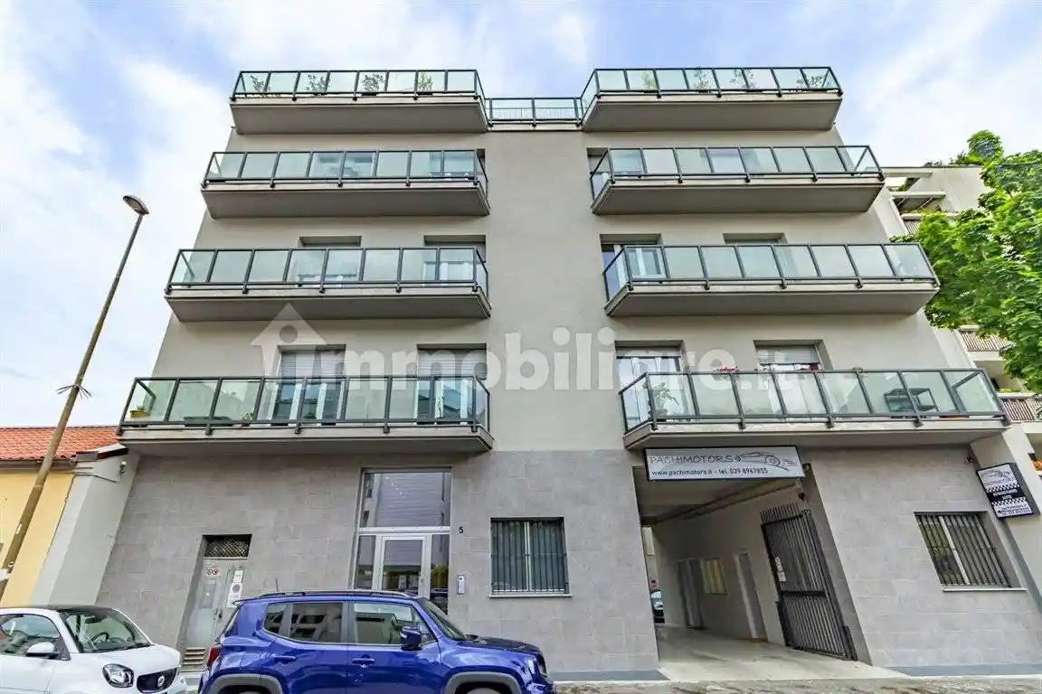 Appartamento in affitto a Monza