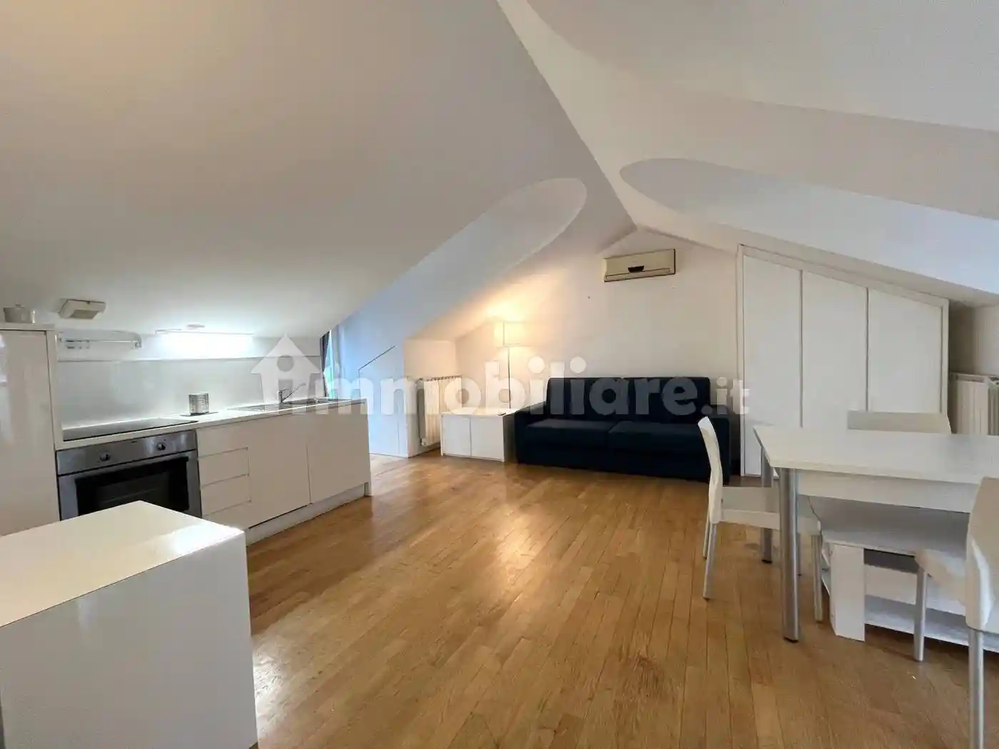 Attico - Mansarda in affitto a Milano