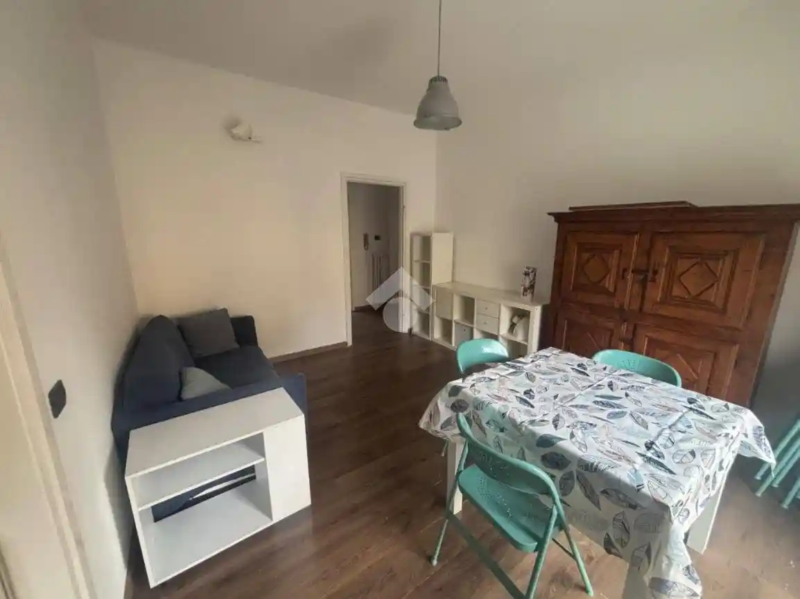 Appartamento in affitto a Pavia