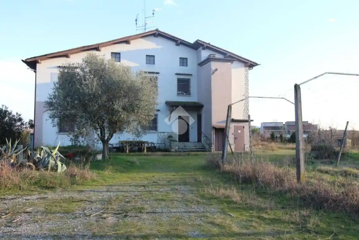 Villa in vendita a Ghedi