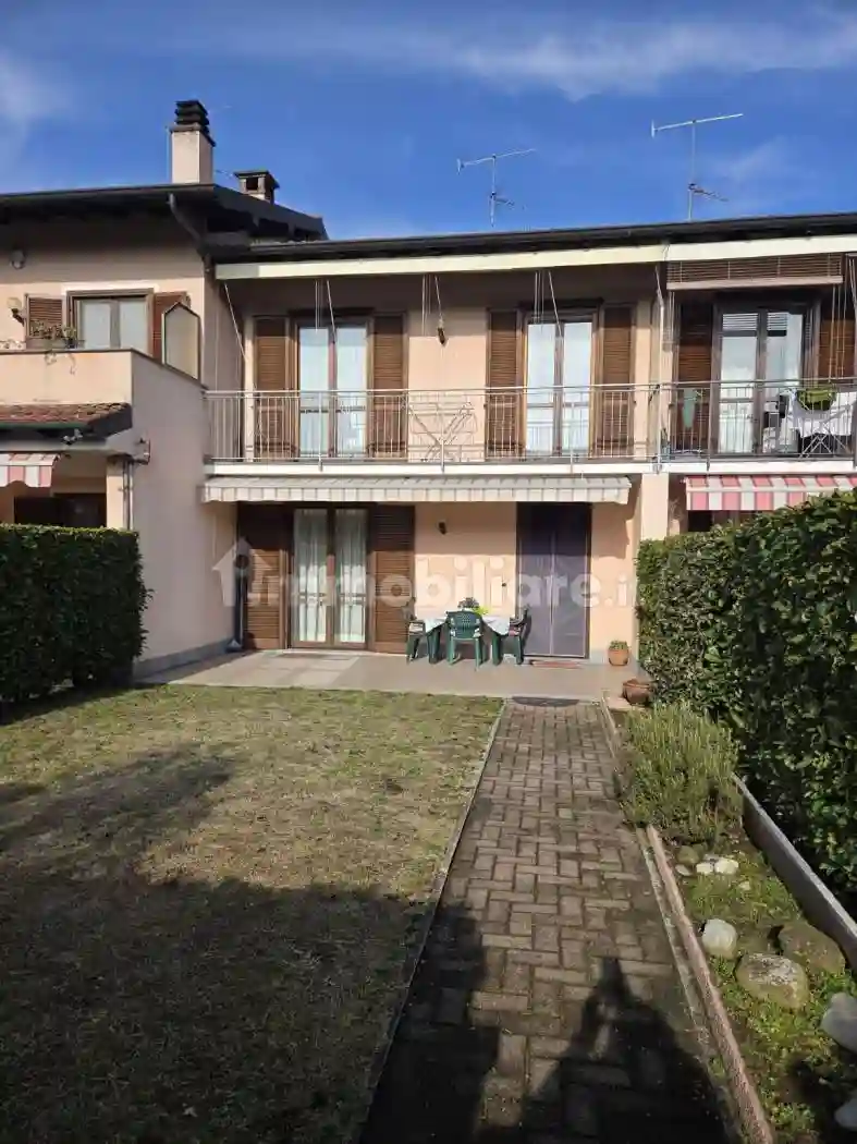 Villetta a schiera - foto 2