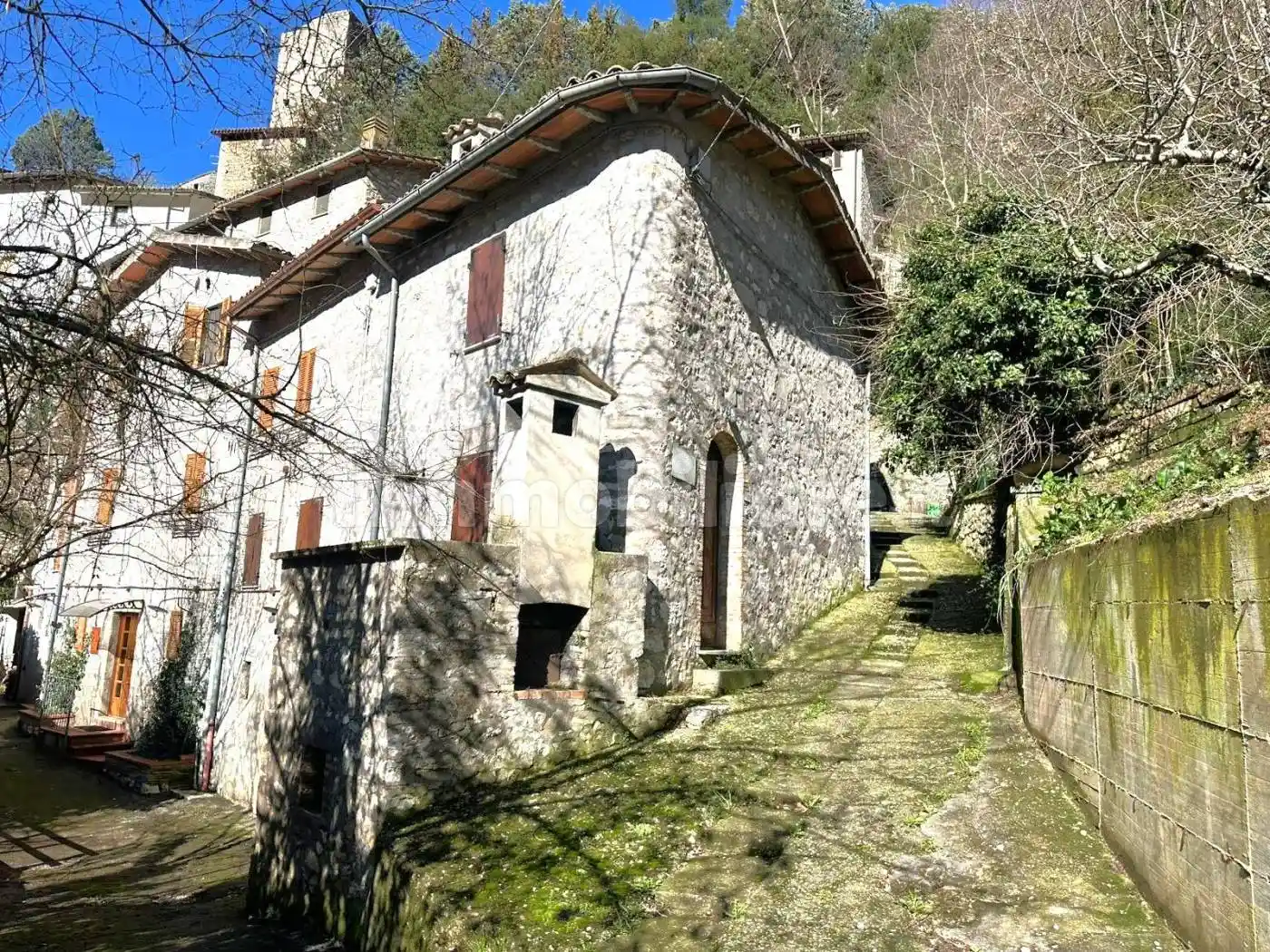 Casa indipendente in vendita a Ferentillo