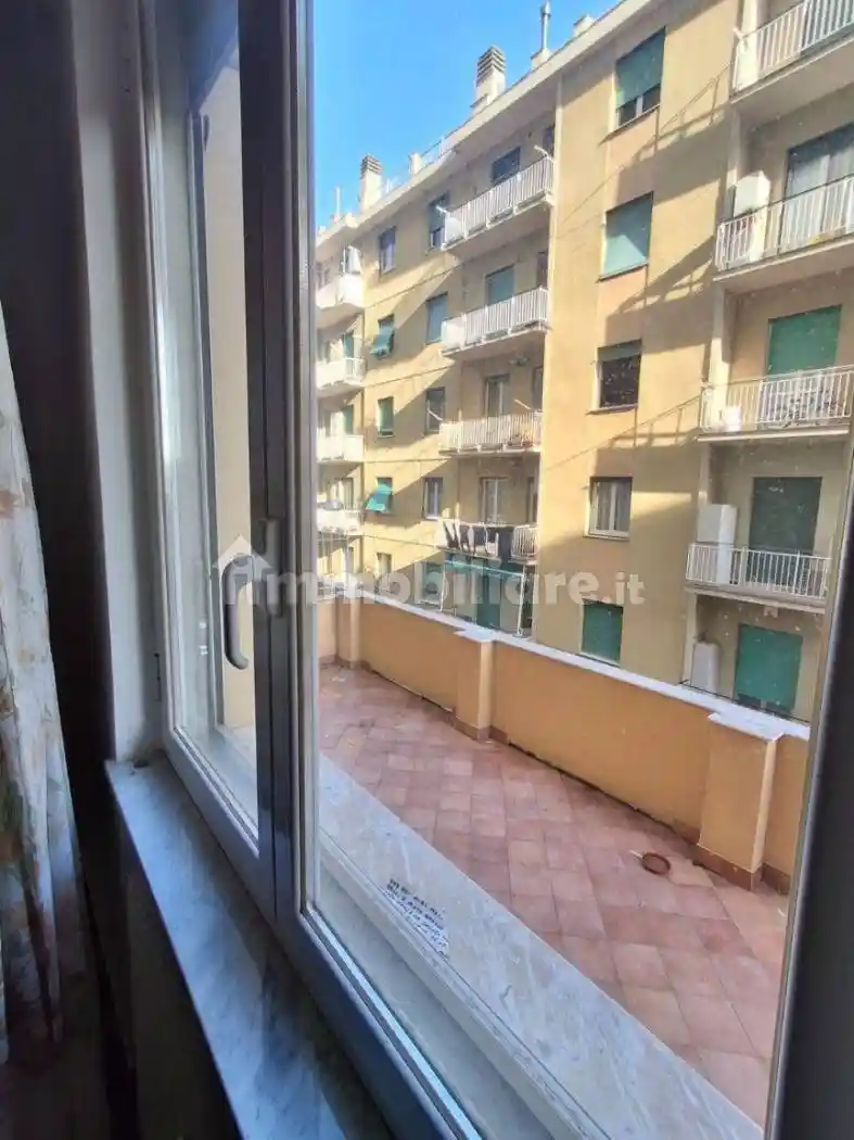 Appartamento in vendita a Genova