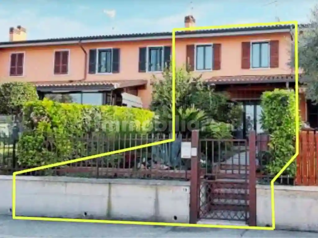 Villetta a schiera - foto 2