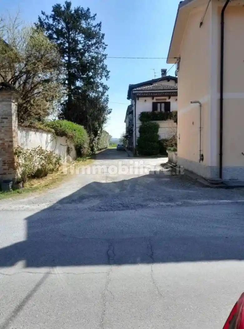 Appartamento in vendita a Bressana Bottarone