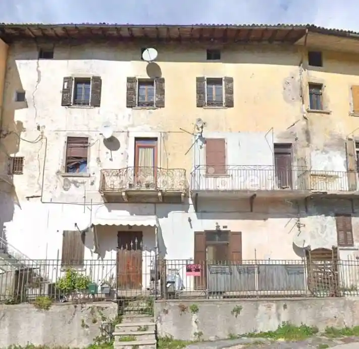 Appartamento in vendita a Lavenone