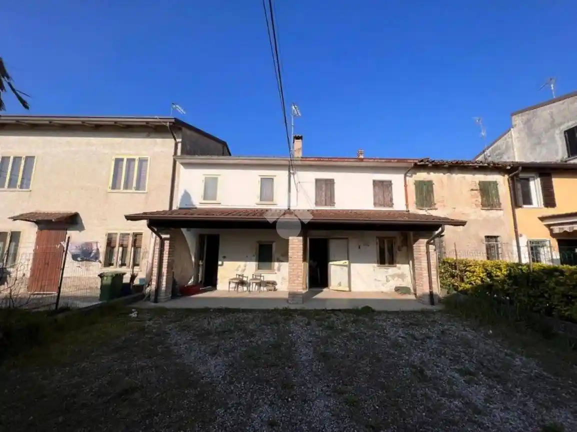 Rustico - Casale in vendita a Ceresara